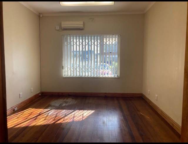 BUSINESS PROPERTY TO RENT IN NEWTON PARK